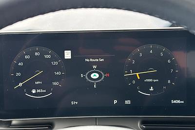 Used 2025 Kia Carnival - photo 1