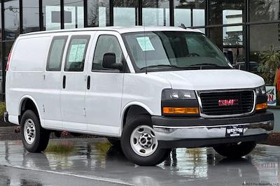 Used 2024 GMC Savana 2500 - photo 1