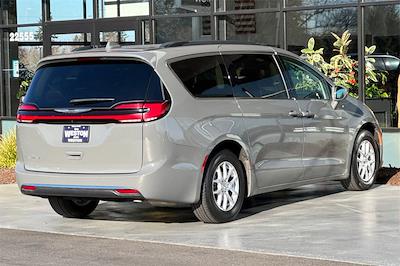2022 Chrysler Pacifica FWD Minivan for sale #P5345 - photo 2