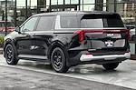 Used 2025 Kia Carnival LXS Minivan for sale #P5409 - photo 6