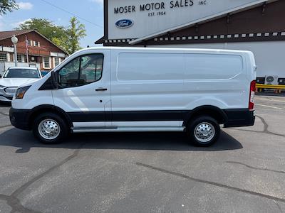 Used 2023 Ford Transit 250 - photo 2