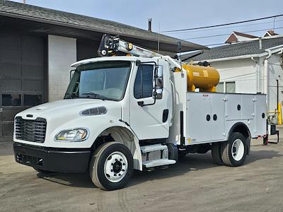 Used 2021 Freightliner M2 106 - photo 1