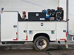 2017 Ford F-550 Regular Cab DRW 4x4 Knapheide Service Truck for sale #UH1003 - photo 6