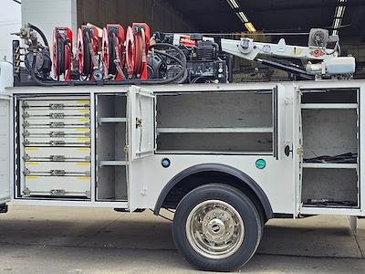 2017 Ford F-550 Regular Cab DRW 4x4 Iowa Mold Tooling Mechanics Body for sale #UH829 - photo 2