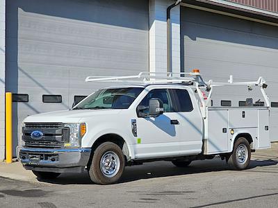 2017 Ford F-350 Super Cab SRW 4x2 Knapheide Service Truck for sale #UH930 - photo 1