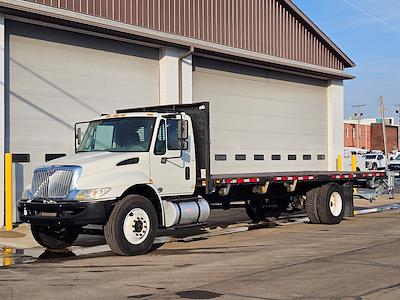 Used 2018 International DuraStar 4300 - photo 1