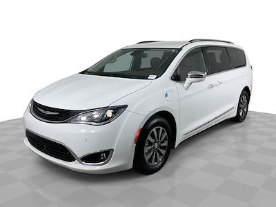 Used 2019 Chrysler Pacifica Limited Minivan for sale #25B413A - photo 1