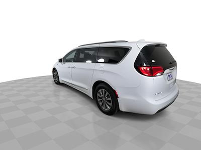 Used 2019 Chrysler Pacifica Limited Minivan for sale #25B413A - photo 2