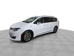 Used 2019 Chrysler Pacifica Limited Minivan for sale #25B413A - photo 5