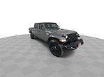 2022 Jeep Gladiator Crew Cab 4x4 Pickup for sale #25T1286A - photo 3