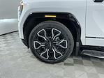 New 2025 GMC Sierra EV Denali Crew Cab 4WD Pickup for sale #25T1425 - photo 33