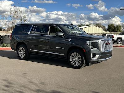 2021 GMC Yukon XL 4WD SUV for sale #25T1936A - photo 2
