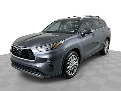 Used 2023 Toyota Highlander Platinum for sale #25T2185B - photo 1