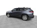 Used 2023 Toyota Highlander Platinum for sale #25T2185B - photo 5