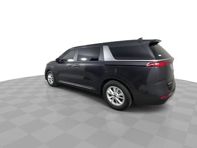 Used 2024 Kia Carnival LX Minivan for sale #25T2283B - photo 2