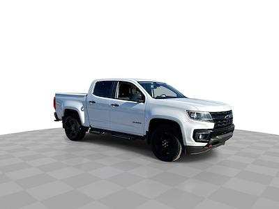 Used 2022 Chevrolet Colorado LT Crew Cab for sale #25T2496A - photo 2