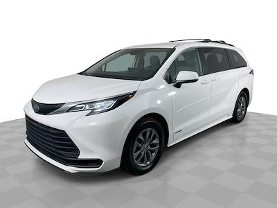 2021 Toyota Sienna FWD Minivan for sale #25T2651A - photo 1