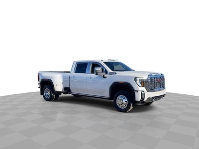 Used 2025 GMC Sierra 3500 Denali Crew Cab for sale #26T1000A - photo 2
