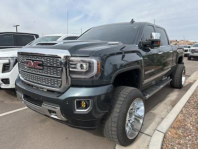 Used 2019 GMC Sierra 2500 Denali Crew Cab for sale #26T1000B - photo 1