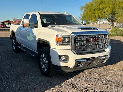 Used 2019 GMC Sierra 2500 Denali Crew Cab for sale #26T1093A - photo 2