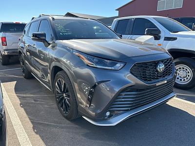 Used 2023 Toyota Highlander L for sale #26T1307A - photo 2