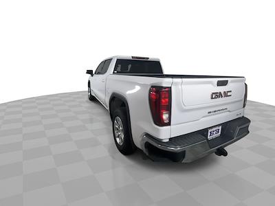 Used 2022 GMC Sierra 1500 SLE Crew Cab for sale #26T185A - photo 2