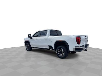 Used 2020 GMC Sierra 2500 SLT Crew Cab for sale #26T248A - photo 2