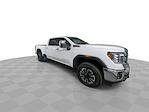 Used 2020 GMC Sierra 2500 SLT Crew Cab for sale #26T248A - photo 3