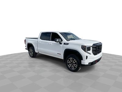 Used 2025 GMC Sierra 1500 - photo 1