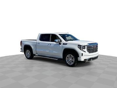 Used 2025 GMC Sierra 1500 - photo 1