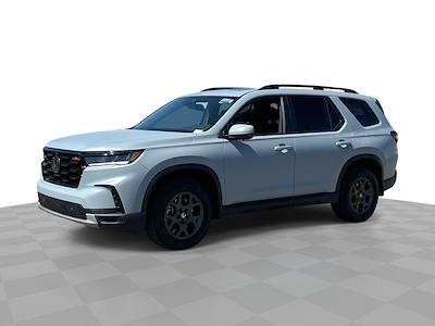 Used 2024 Honda Pilot - photo 1