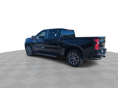 2021 Chevrolet Silverado 1500 Crew Cab 4WD Pickup for sale #26T779A - photo 2