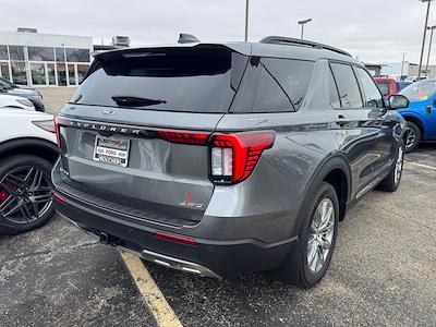 New 2025 Ford Explorer - photo 2