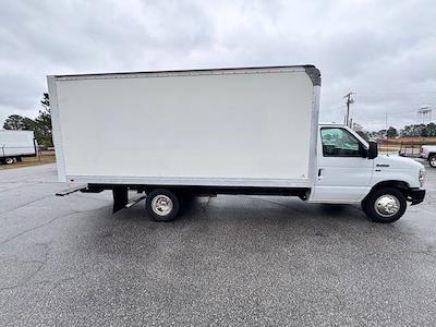 Used 2019 Ford E-350 - photo 1