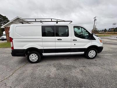 Used 2017 Ford Transit 250 - photo 1