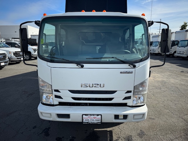 Used 2016 Isuzu NPR - photo 20