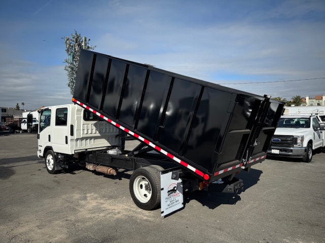 Used 2016 Isuzu NPR - photo 8