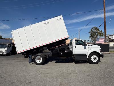 Used 2023 Ford F-650 - photo 1