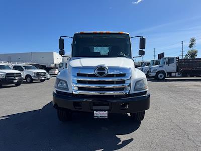 Used 2018 Hino 268A - photo 1