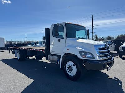 Used 2018 Hino 268A - photo 1