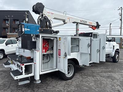 Used 2022 Chevrolet Silverado 5500 4WD 11' Service Trucks International Mechanics Body for sale #15820 - photo 2