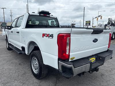 2023 Ford F-250 Crew Cab 4WD Pickup for sale #15872 - photo 2