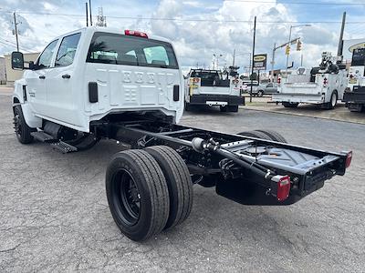 2023 Chevrolet Silverado 5500 DRW RWD Cab Chassis for sale #15933 - photo 2