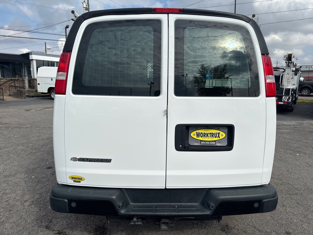 2020 Chevrolet Express 2500 Cargo photo 4