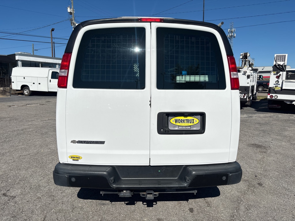 2020 Chevrolet Express 2500 Cargo photo 4