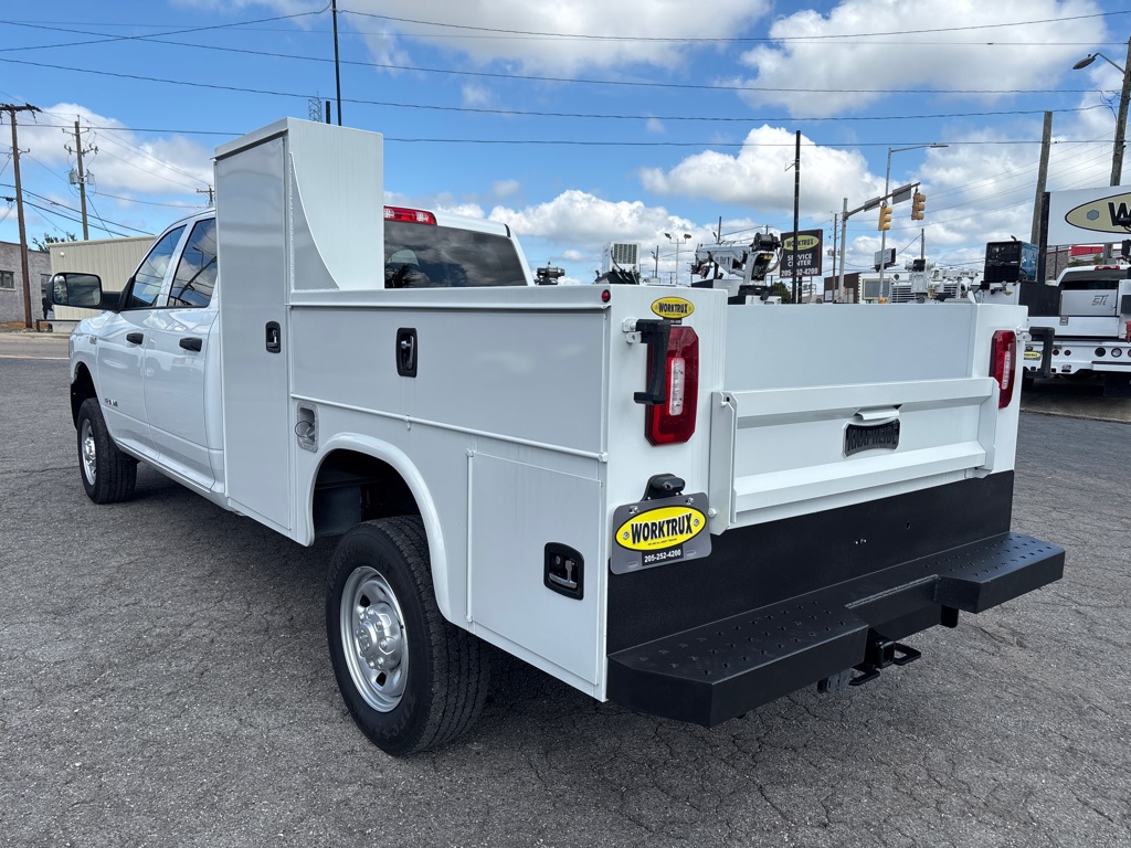 2022 Ram 2500 Tradesman photo 2