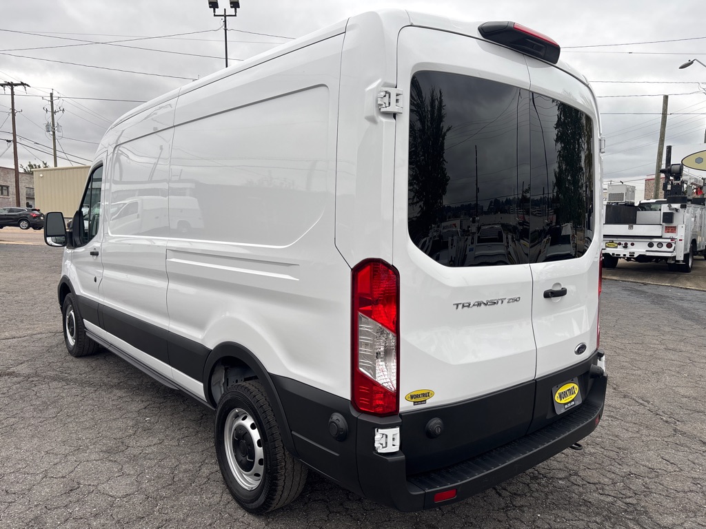 2024 Ford Transit photo 2