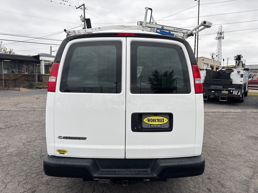 2019 Chevrolet Express 2500 Base photo 4