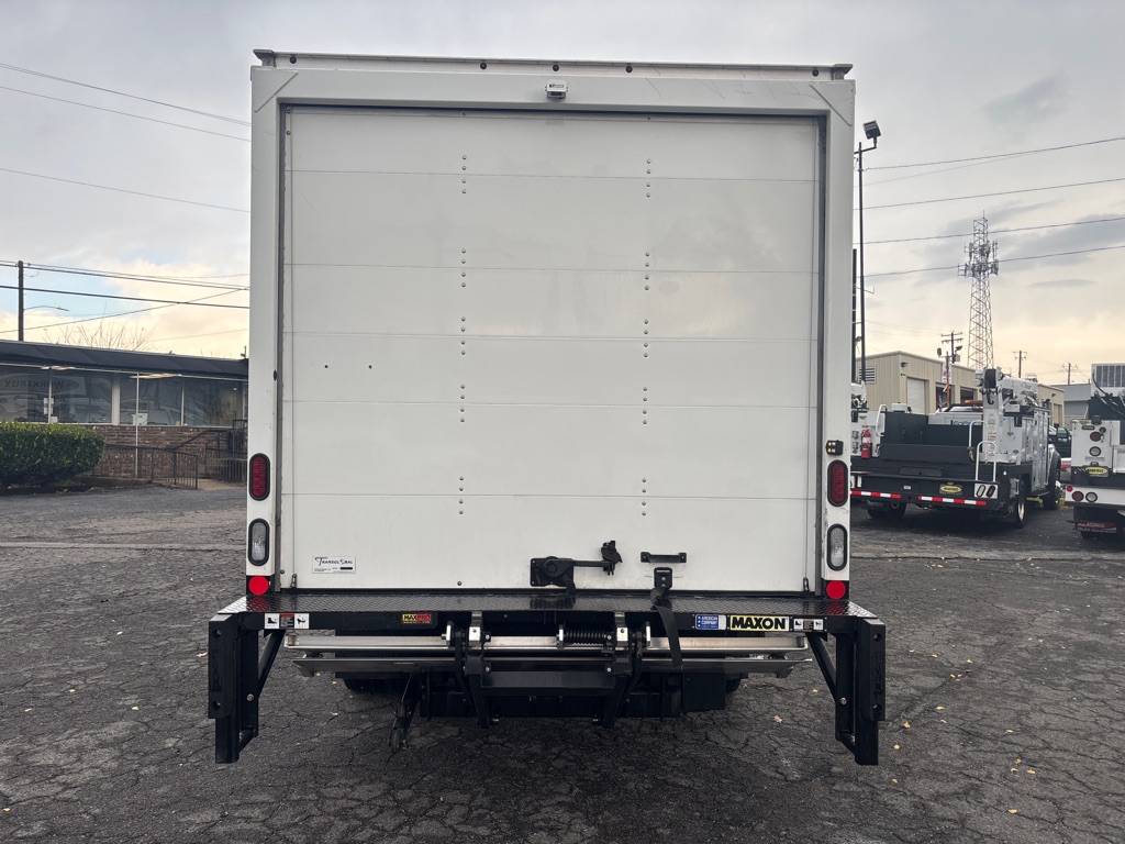 2024 Ford E-450 Super Duty Cutaway photo 4