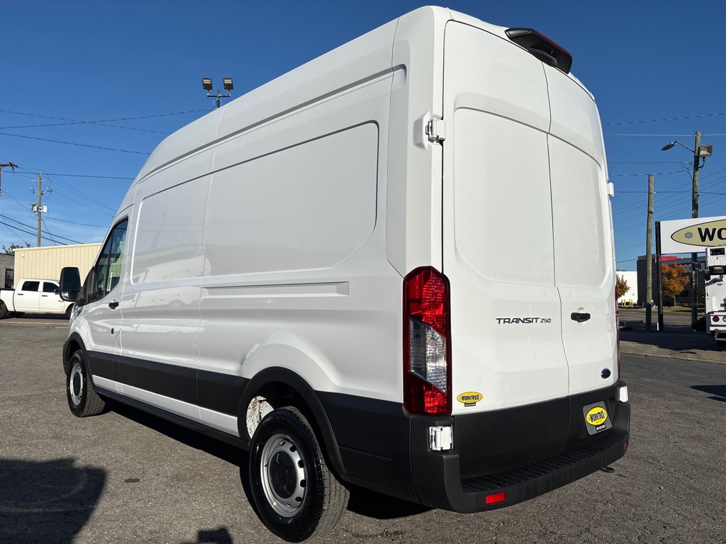 2023 Ford Transit Cargo Van photo 2